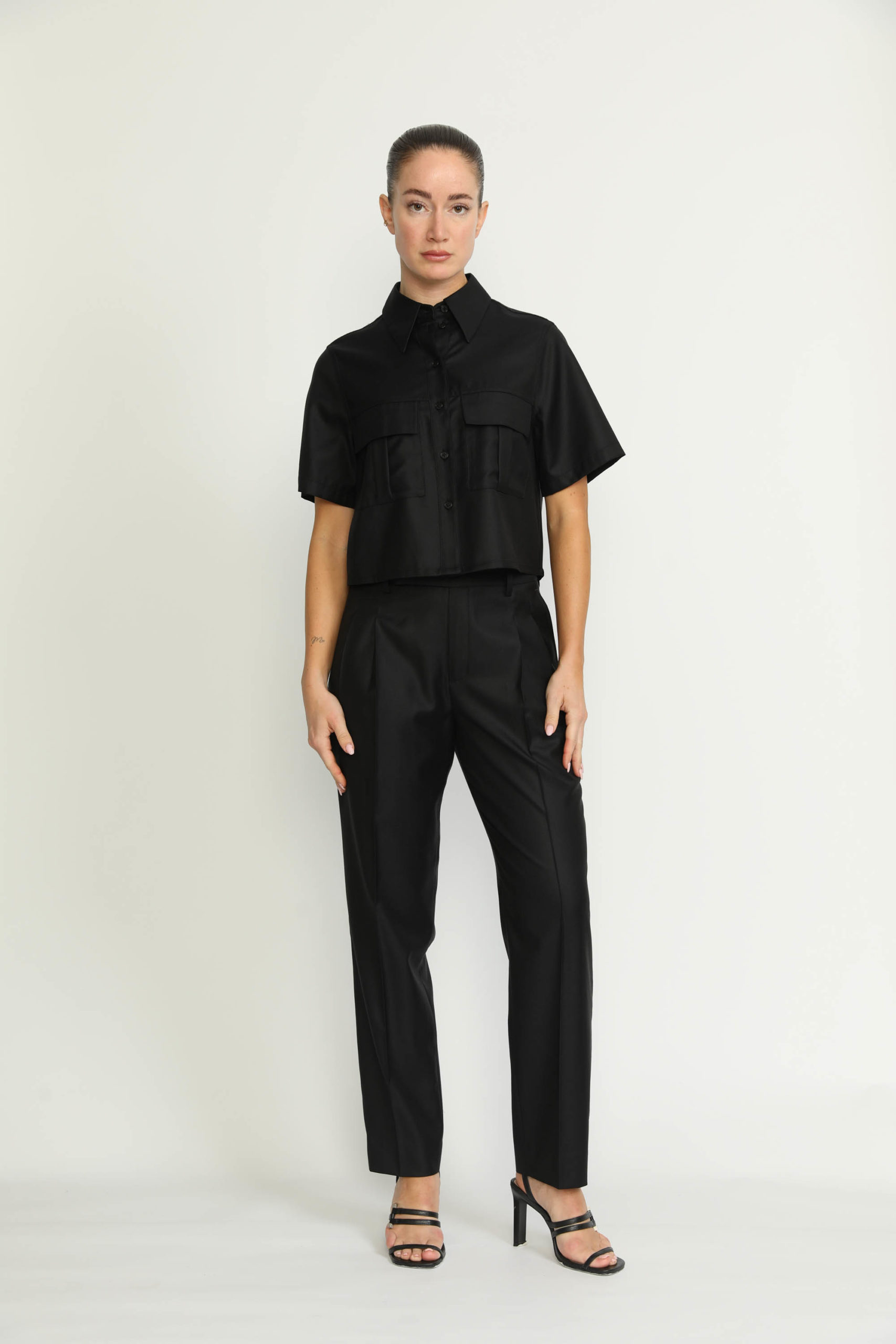 Carouge Trousers – Carouge Deep Black Cropped Trousers