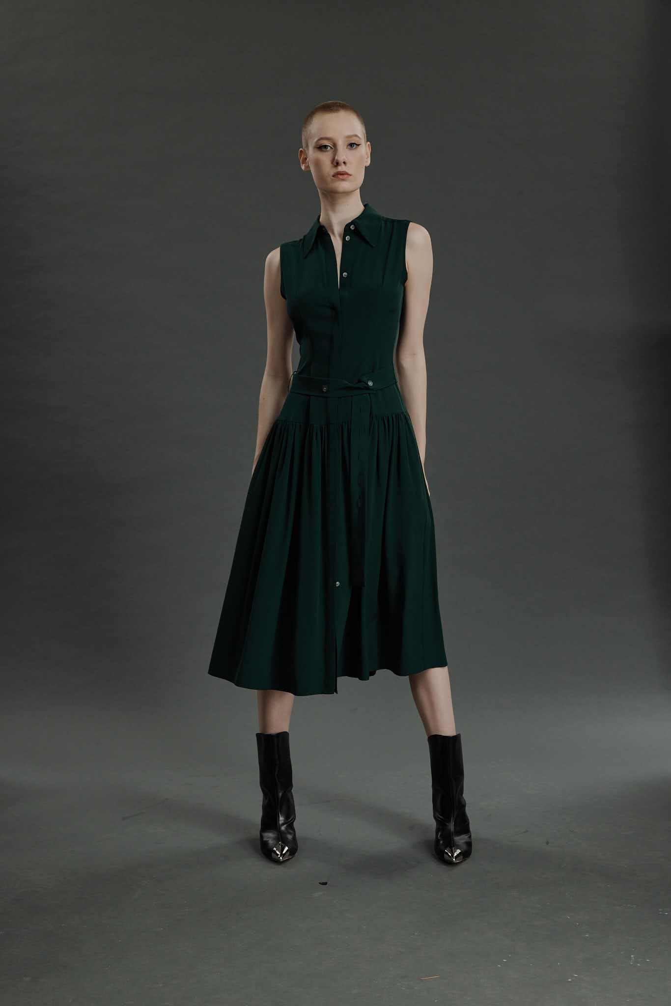 Fatima Dress – Maxi silk dress in green