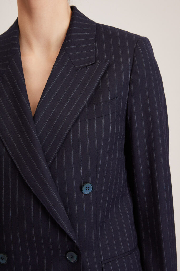 Bristol Jacket – Classic double breasted suit jacket in navy wool24847