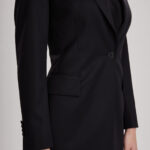 Broxbourne Jacket – Single breasted fitted jacket in black wool24971