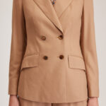 Norwich Jacket – Double breasted slim fit suit jacket in beige wool24879