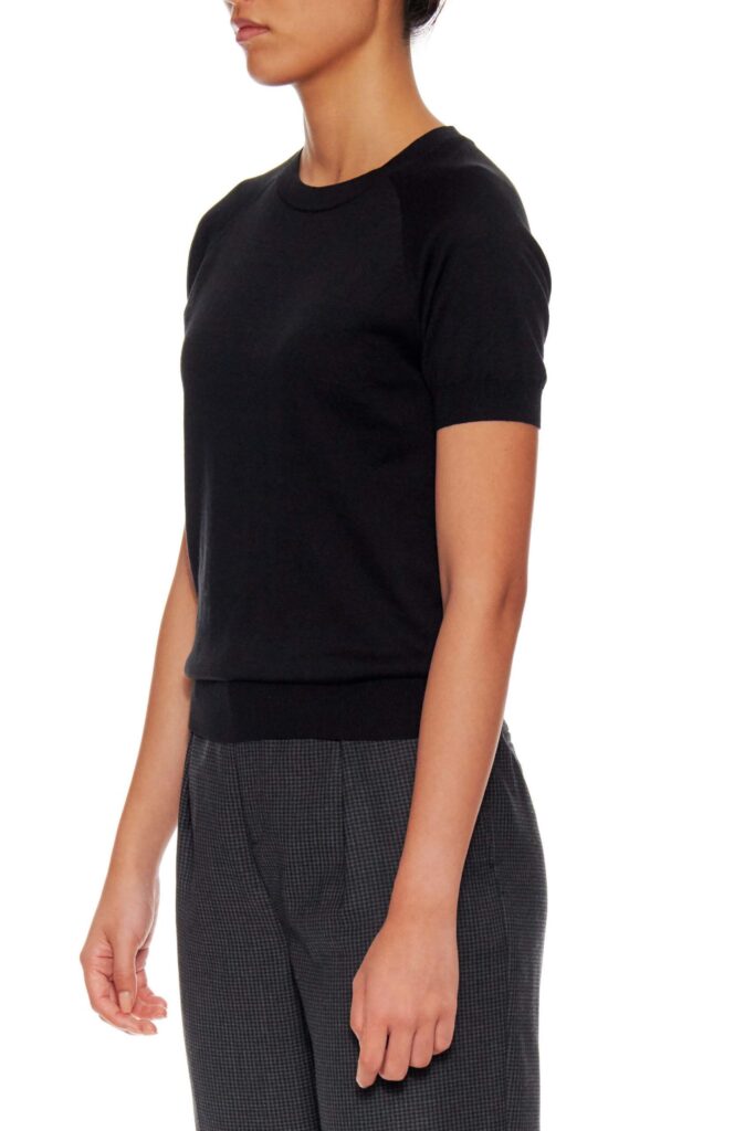 Lourdes – Short sleeve cotton-silk t-shirt in black24709