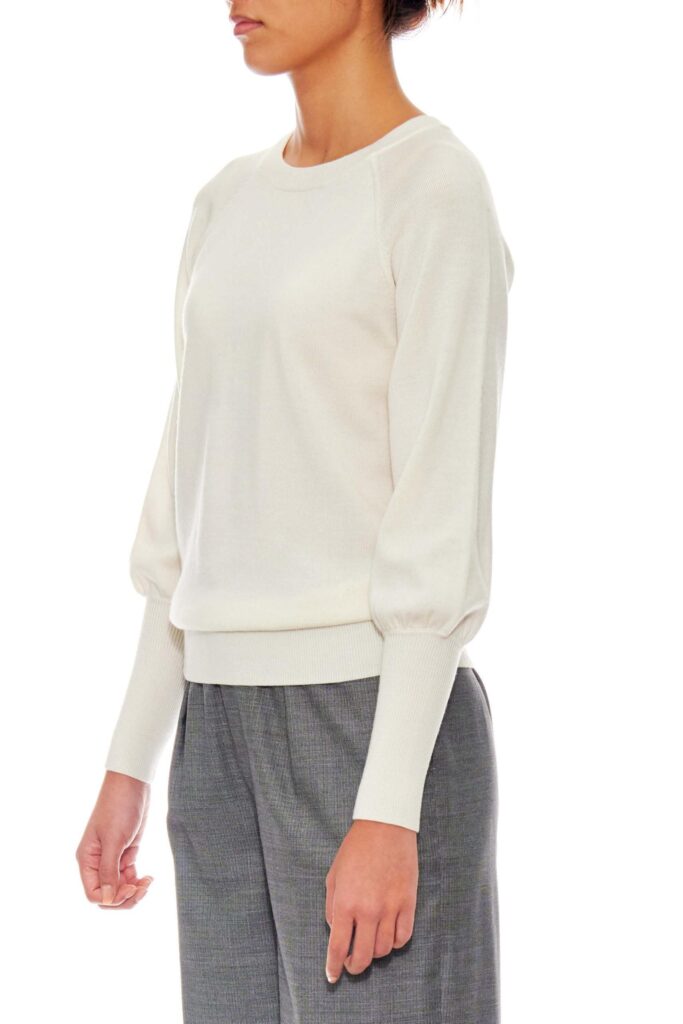 Orleans – Long blousing sleeve easy- care-wool blouse with crew neck in white24717