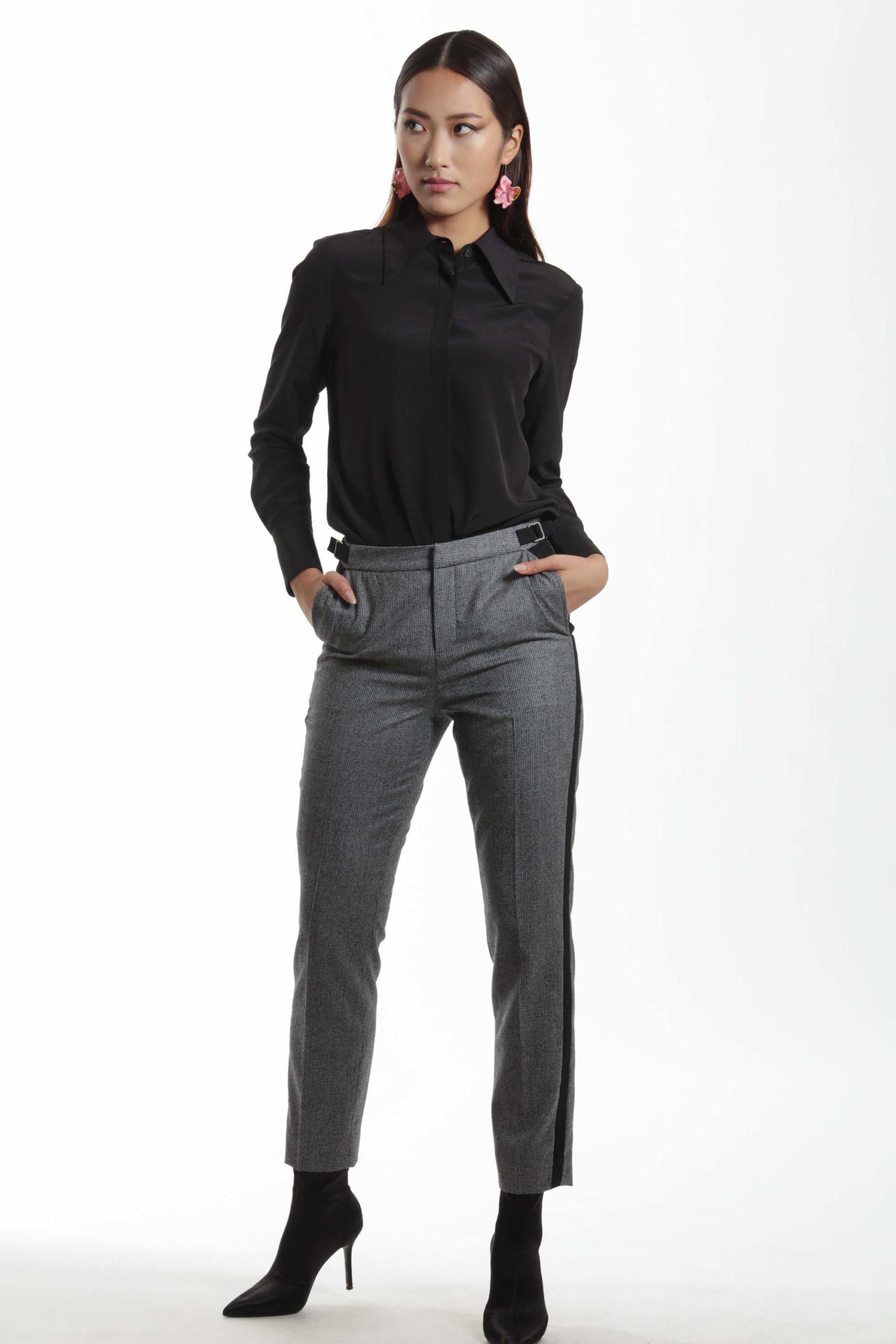 Lyon – High-waisted wool trousers with side bars in black and white houndstooth