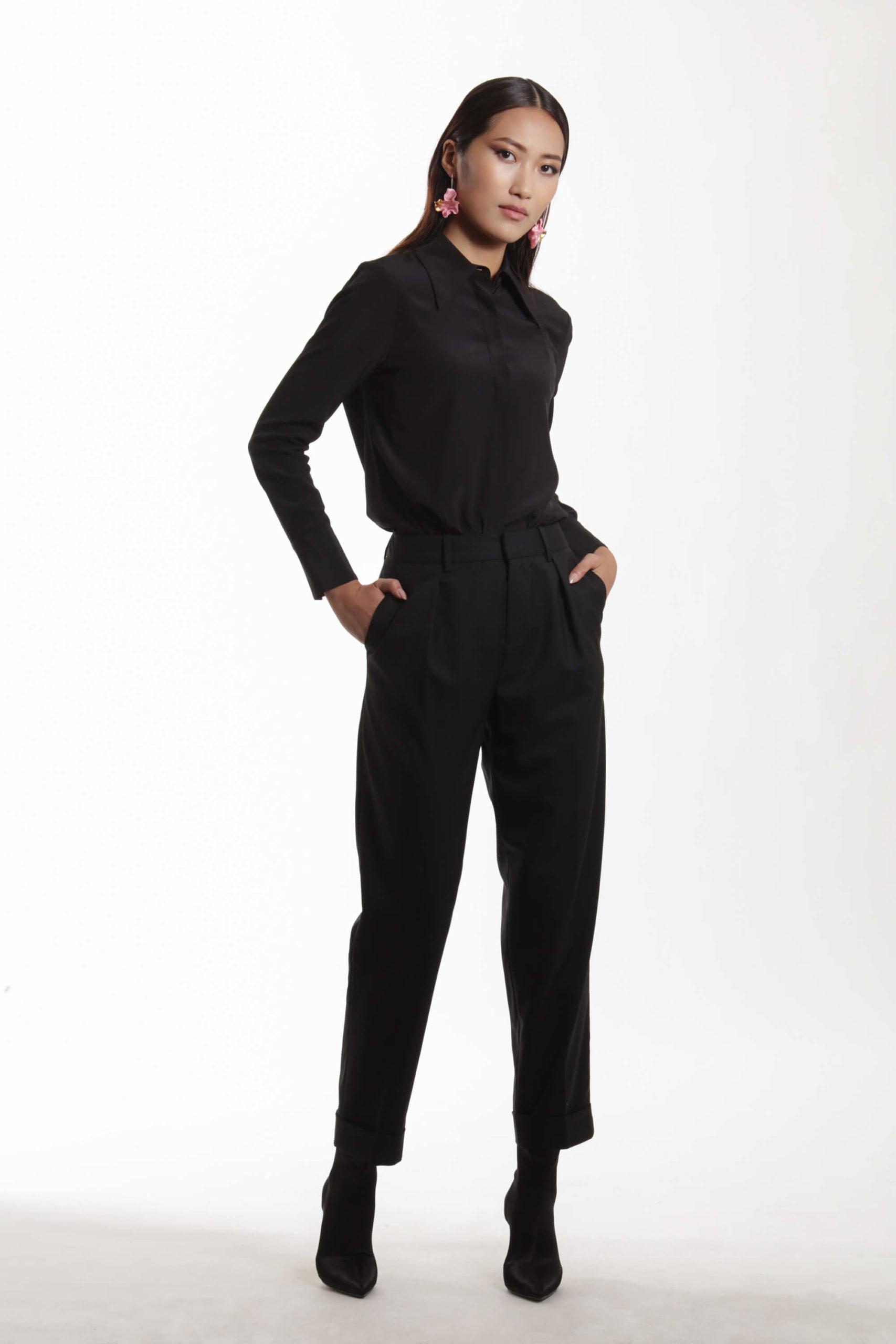Nantes – High-waisted, cigarette wool trousers in black