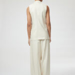 Naples Waistcoat – Loose fit sleeveless waistcoat in off white25039
