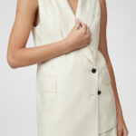Naples Waistcoat – Loose fit sleeveless waistcoat in off white25040
