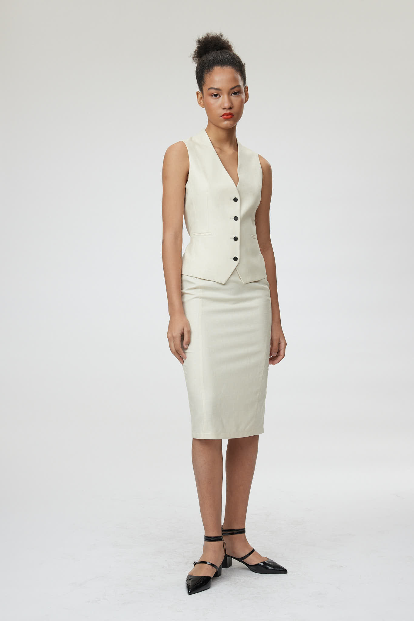 Ferrara Waistcoat – Classic waistcoat in off-white0